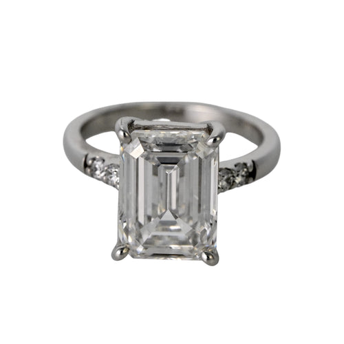 5ct エメラルドカットダイヤモンドリング