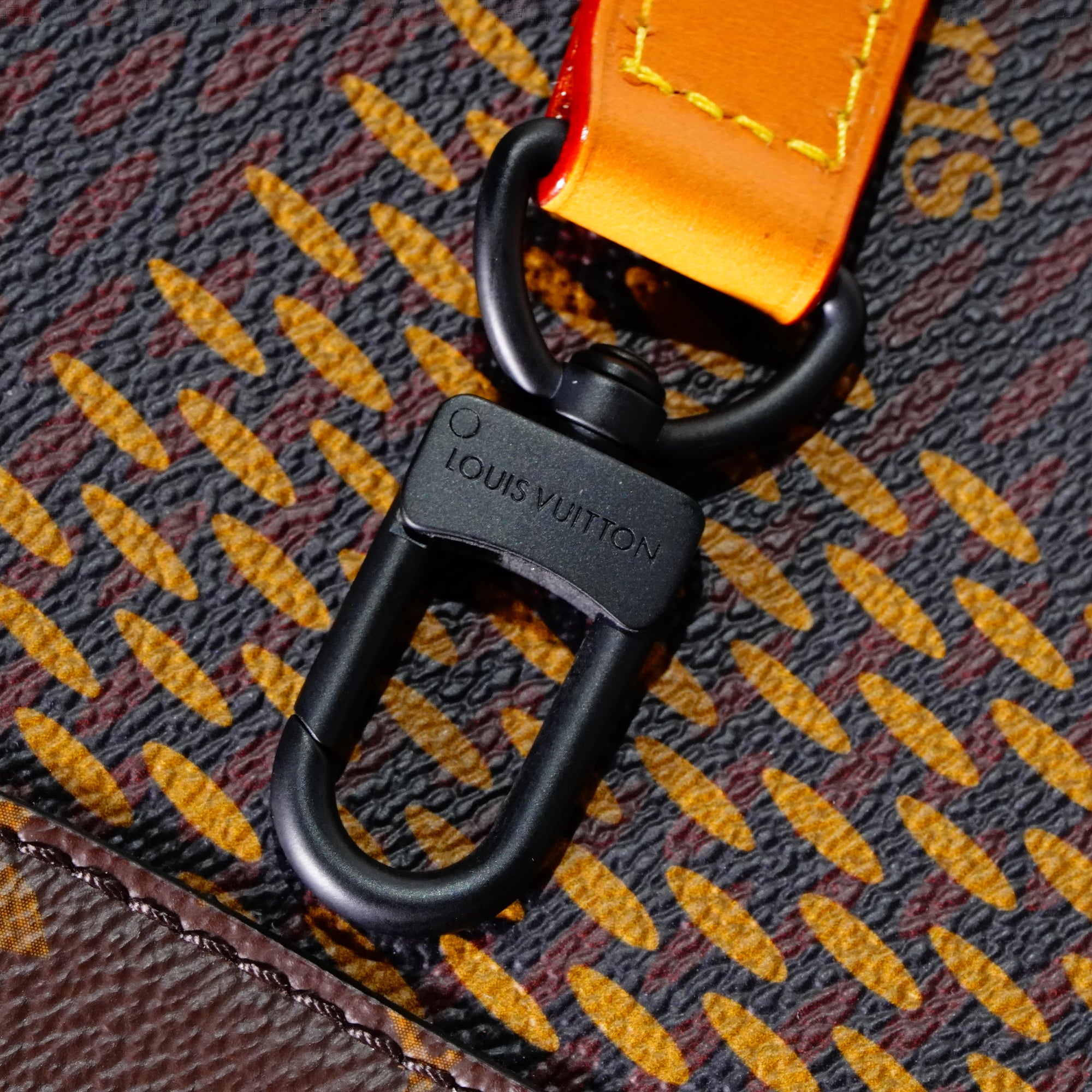 ルイヴィトン　LOUIS VUITTON ダミエ　ジャイアント　ショルダーバック　ヴァージルアブロー&ニゴ