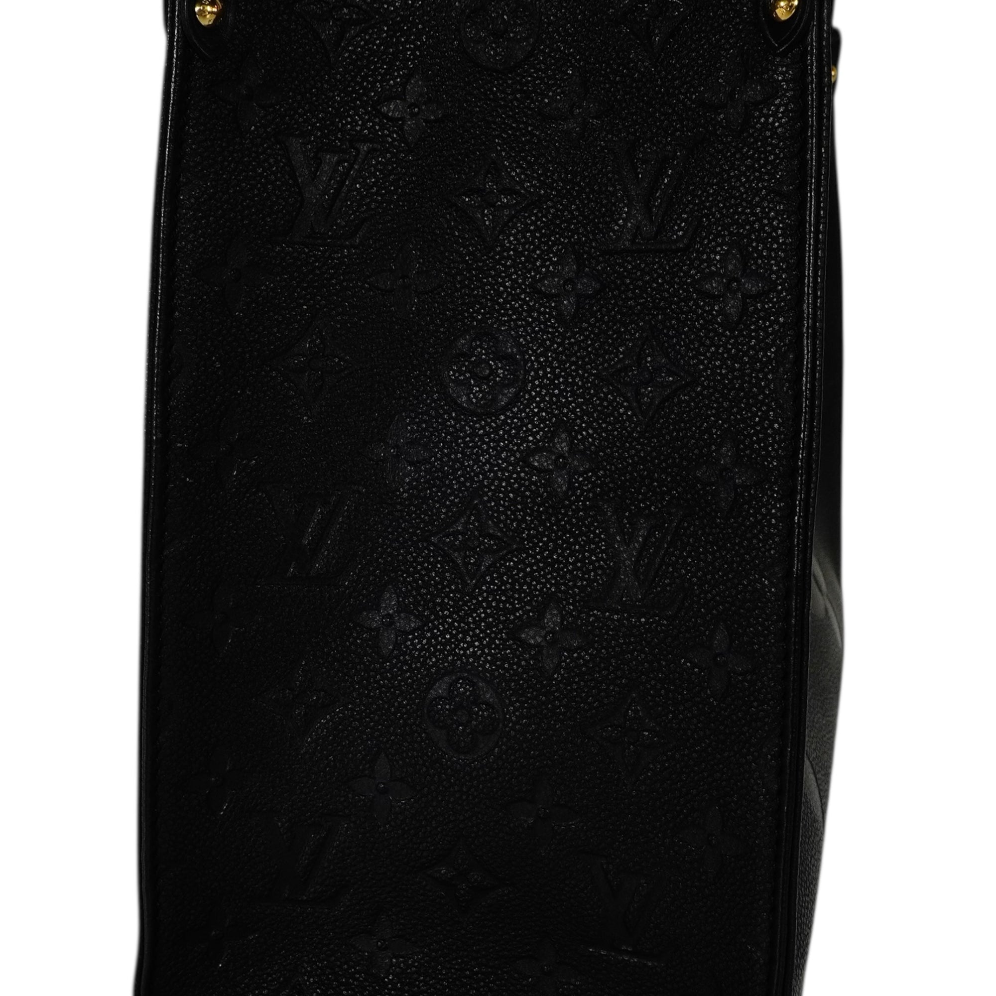 ルイヴィトン　オンザゴーMMブラックモノグラム