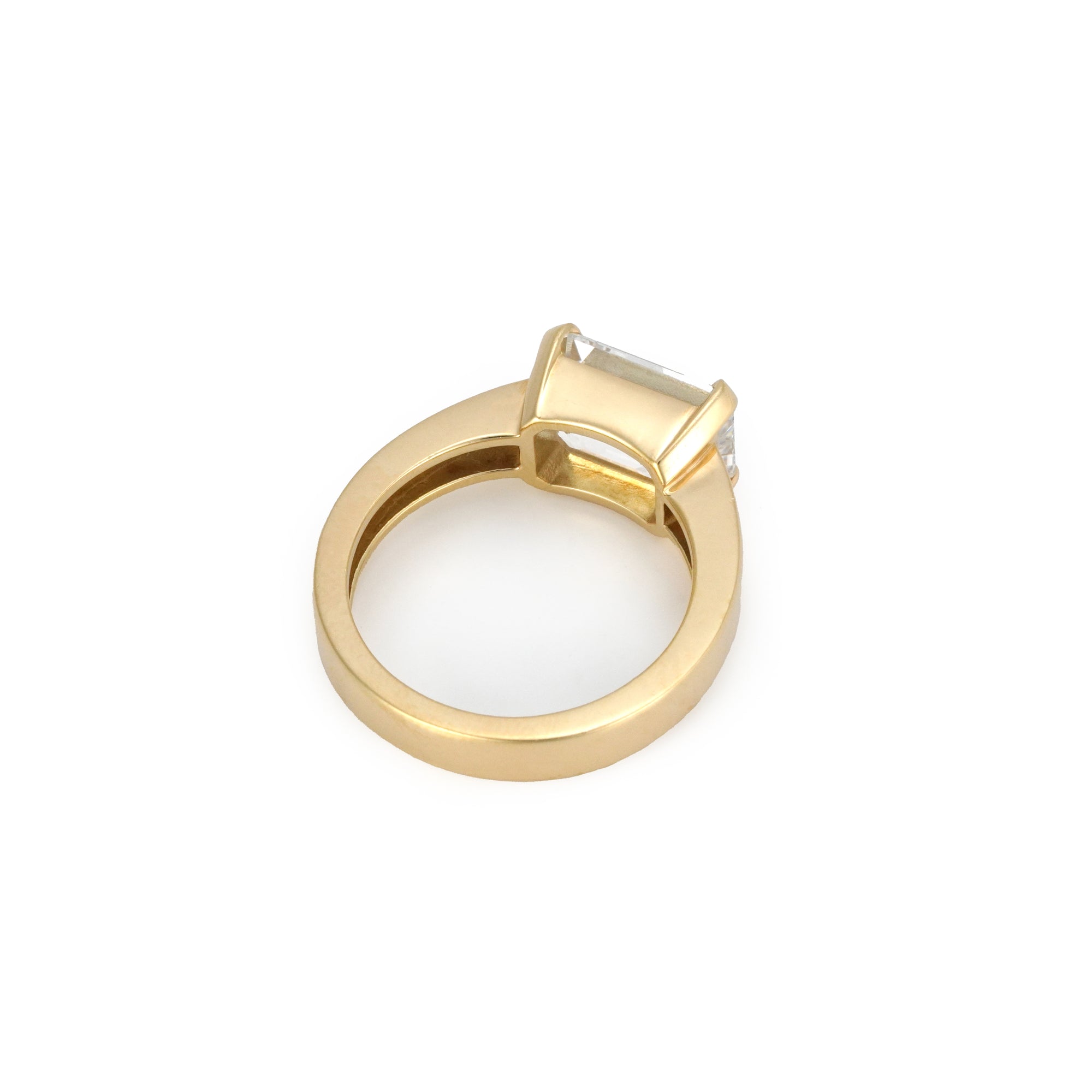 イエローゴールド バゲット リング