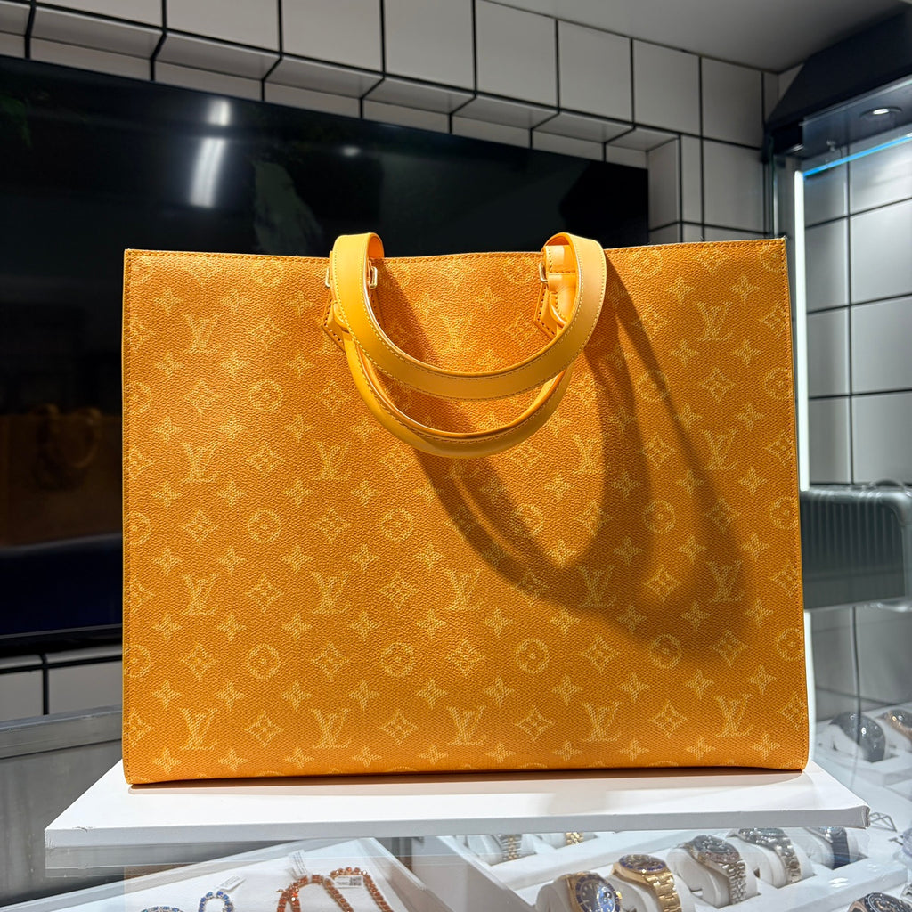LOUIS VUITTON ルイヴィトン サックプラ 24H PVC レザー イエロー