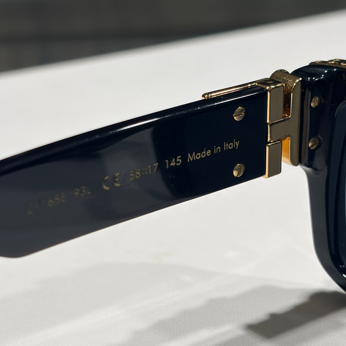 LOUIS VUITTON ルイヴィトン 1.1 ミリオネア スクエア サングラス
