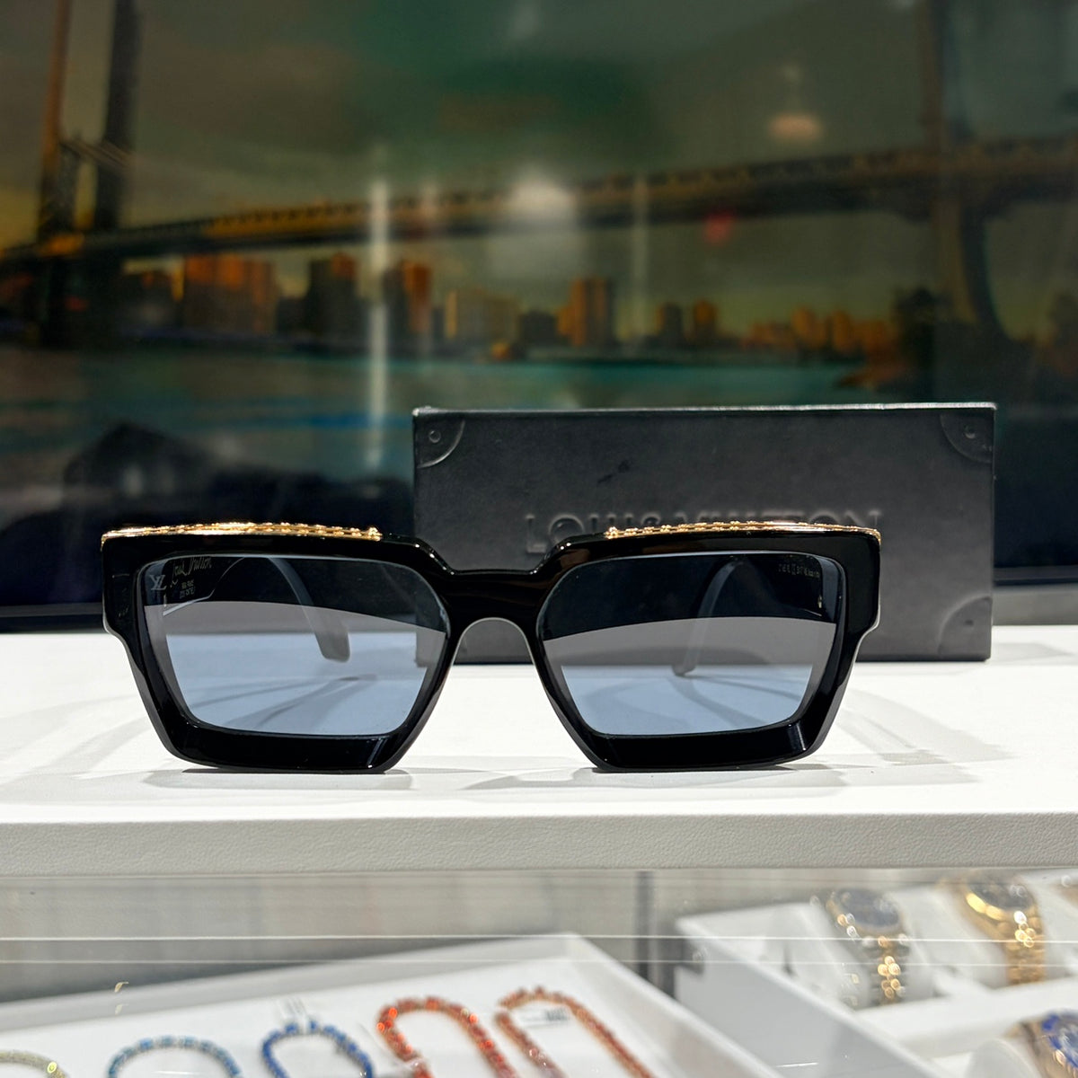 LOUIS VUITTON ルイヴィトン 1.1 ミリオネア スクエア サングラス