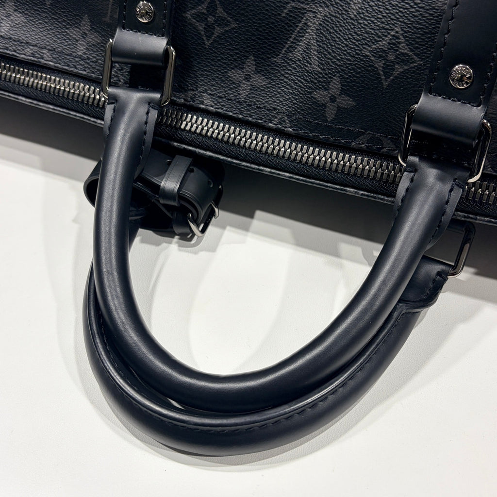 LOUIS VUITTON ルイヴィトン キーポル ・バンドリエール 55 ブラック モノグラム・エクリプス