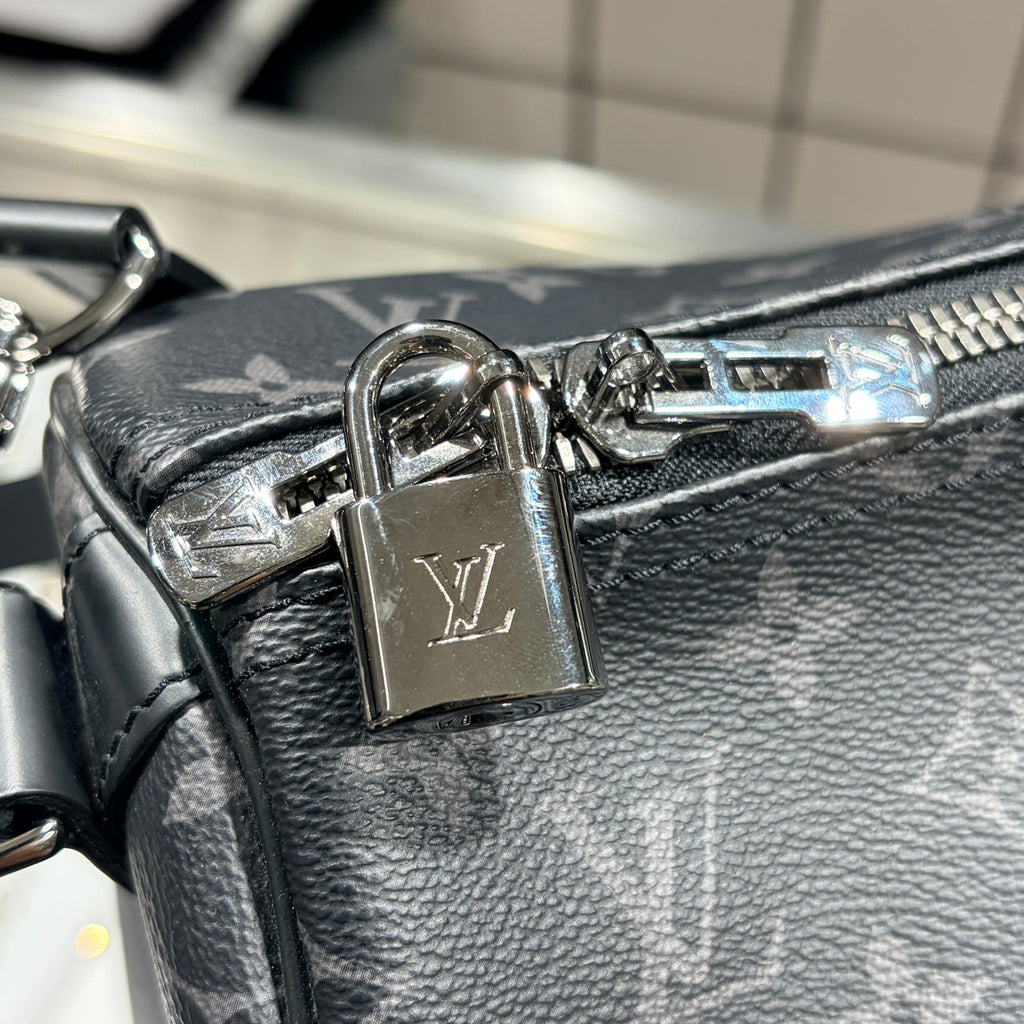 LOUIS VUITTON ルイヴィトン キーポル ・バンドリエール 55 ブラック モノグラム・エクリプス
