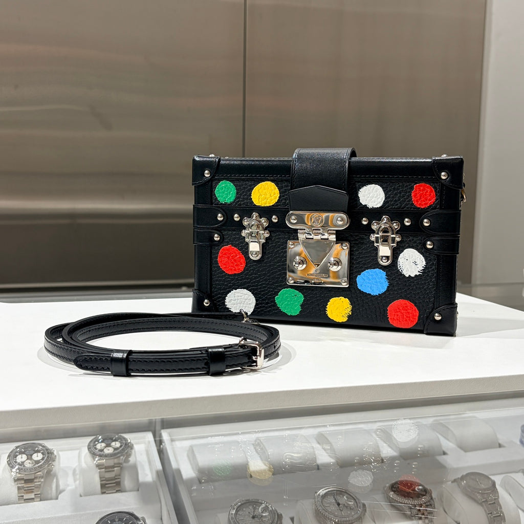 LOUIS VUITTON ルイヴィトン LV × YK プティット・マル ペインティッド ドット 2023