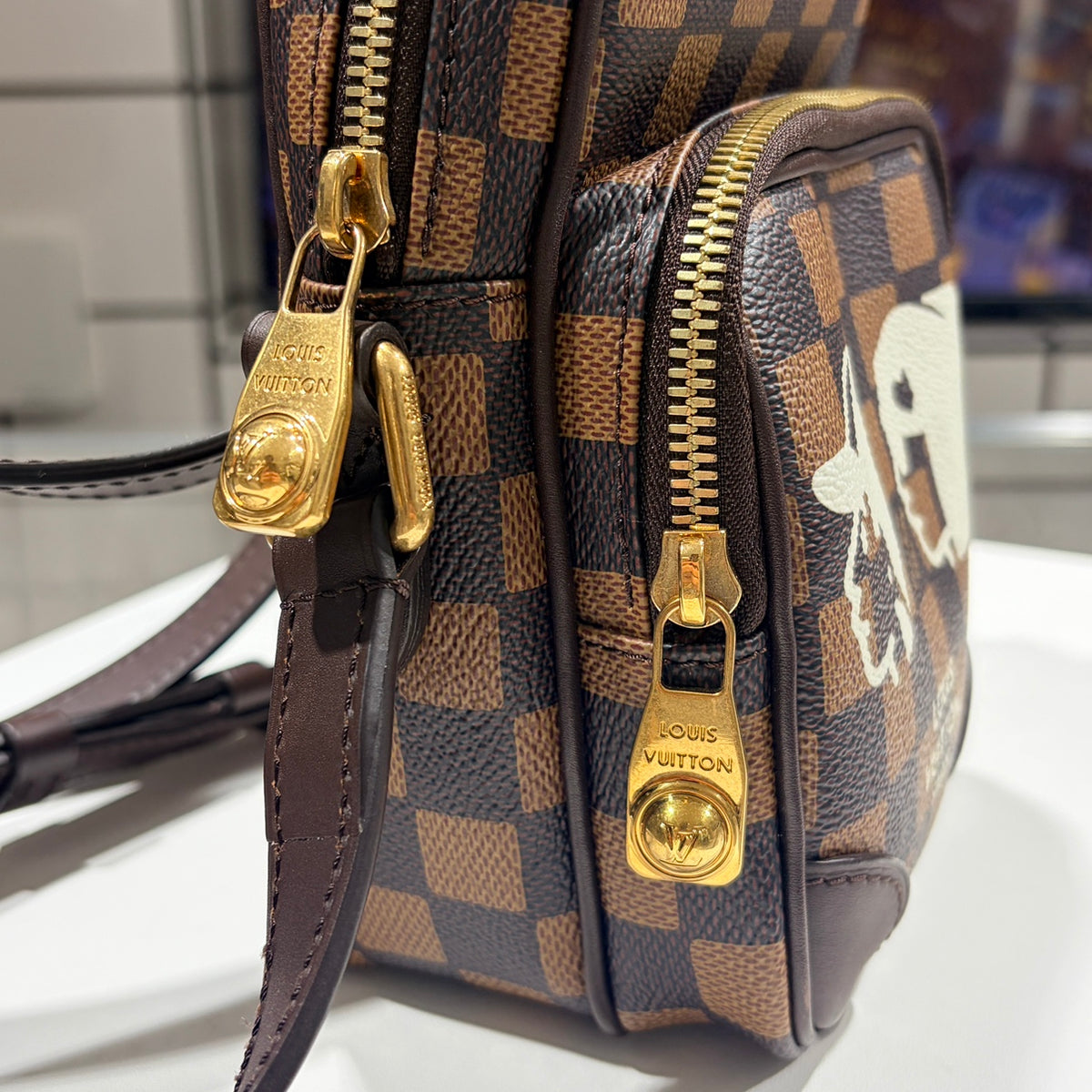 LOUIS VUITTON ルイヴィトン ダミエ フレンドシップ アマゾン ショルダーバッグ ファレルウィリアムス × NIGO