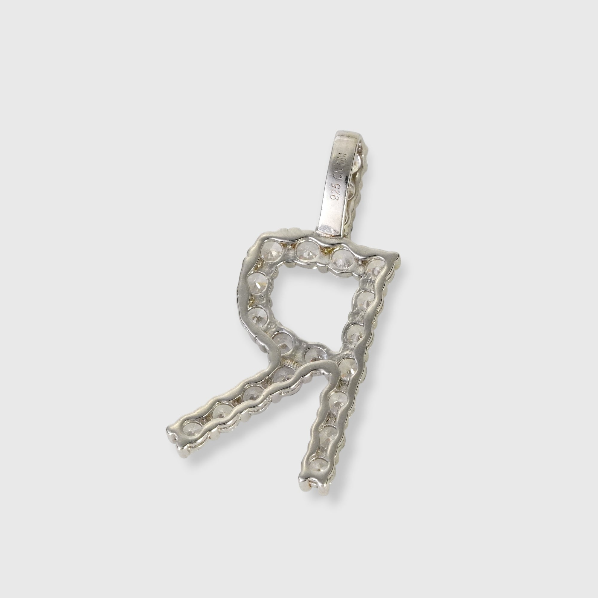 BABY TRAX Rペンダントトップ　WGメッキ