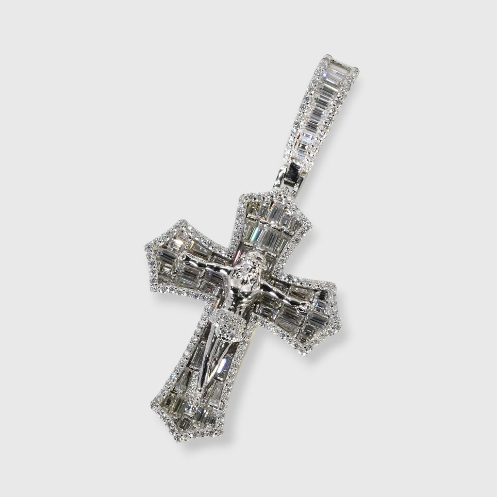 BABY TRAX クロスペンダントトップ　WGメッキ
