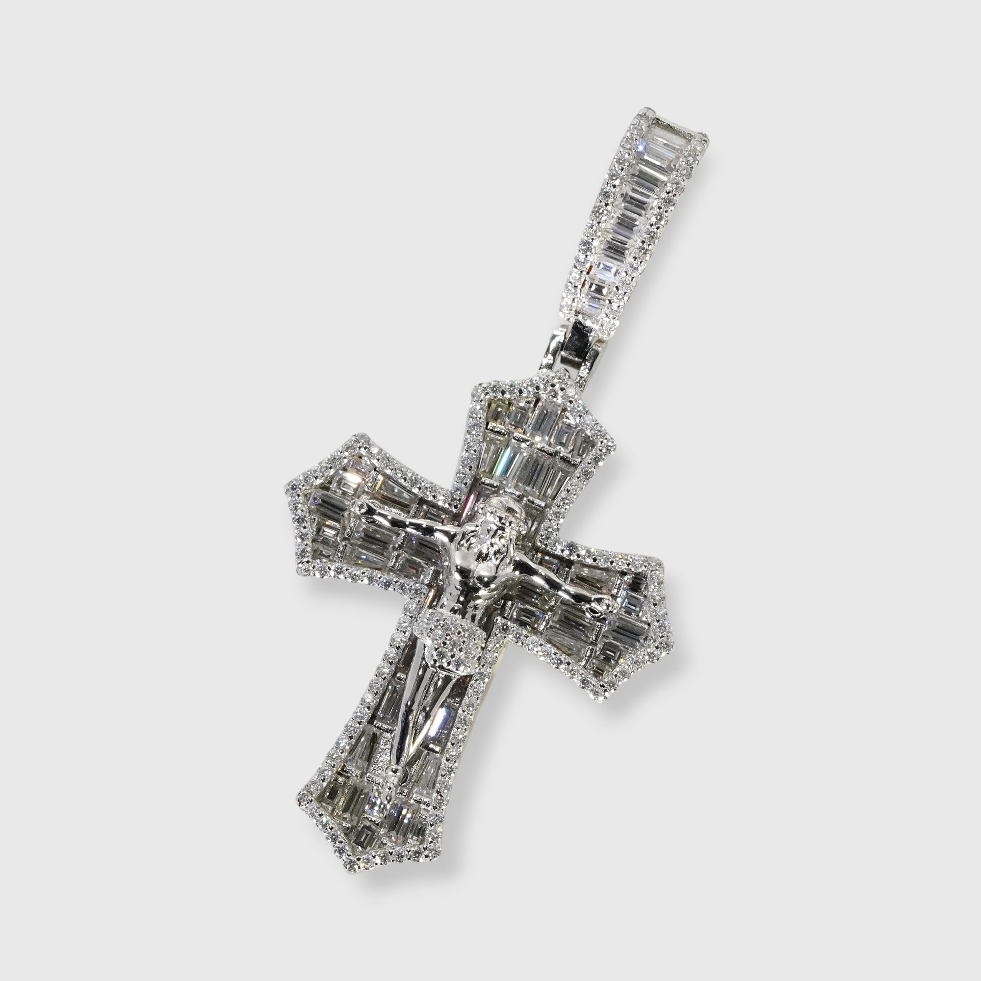 BABY TRAX クロスペンダントトップ　WGメッキ