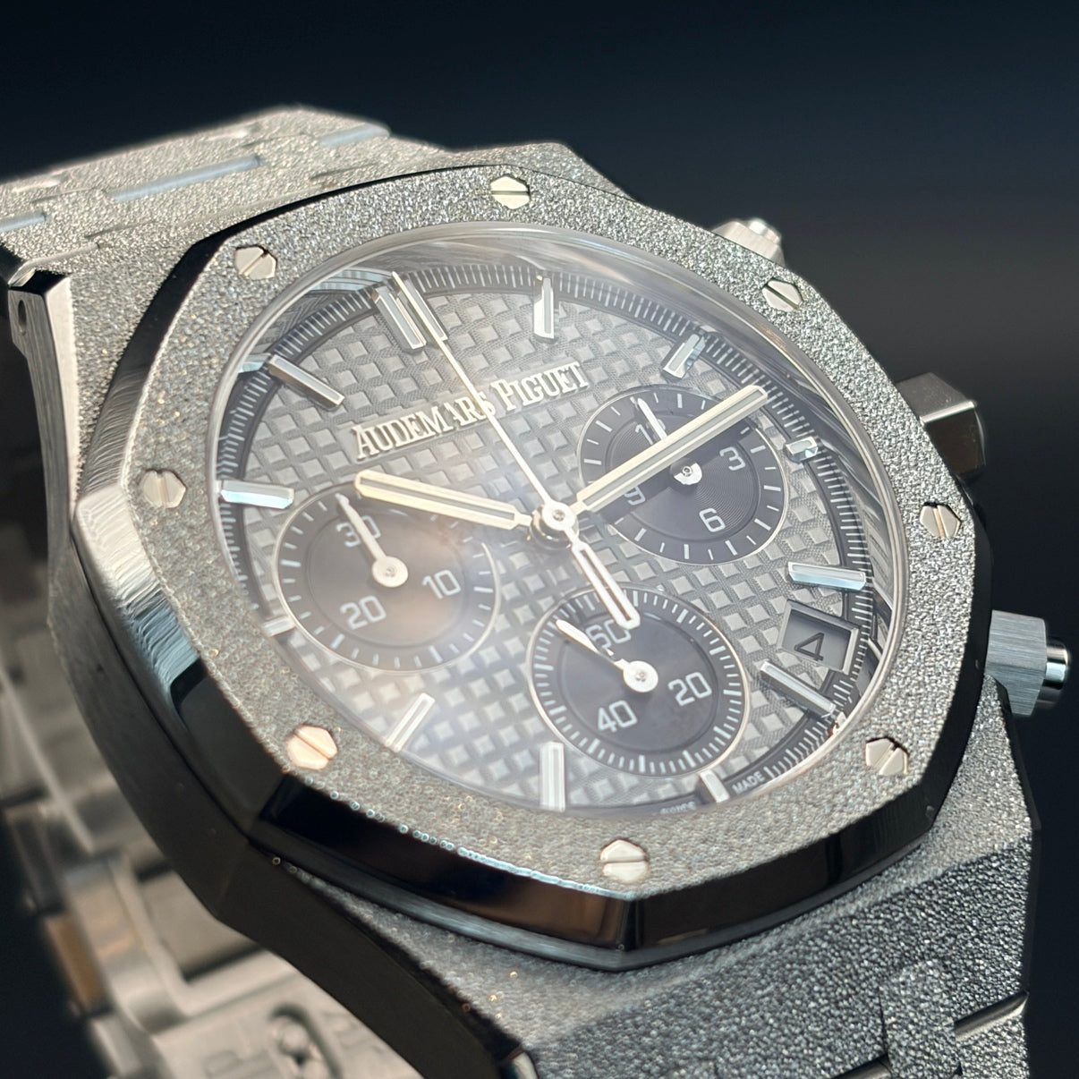 AUDEMARS PIGUET オーデマ ピゲ ロイヤルオーク フロステッドゴールド 26240BC.GG.1324BC.01