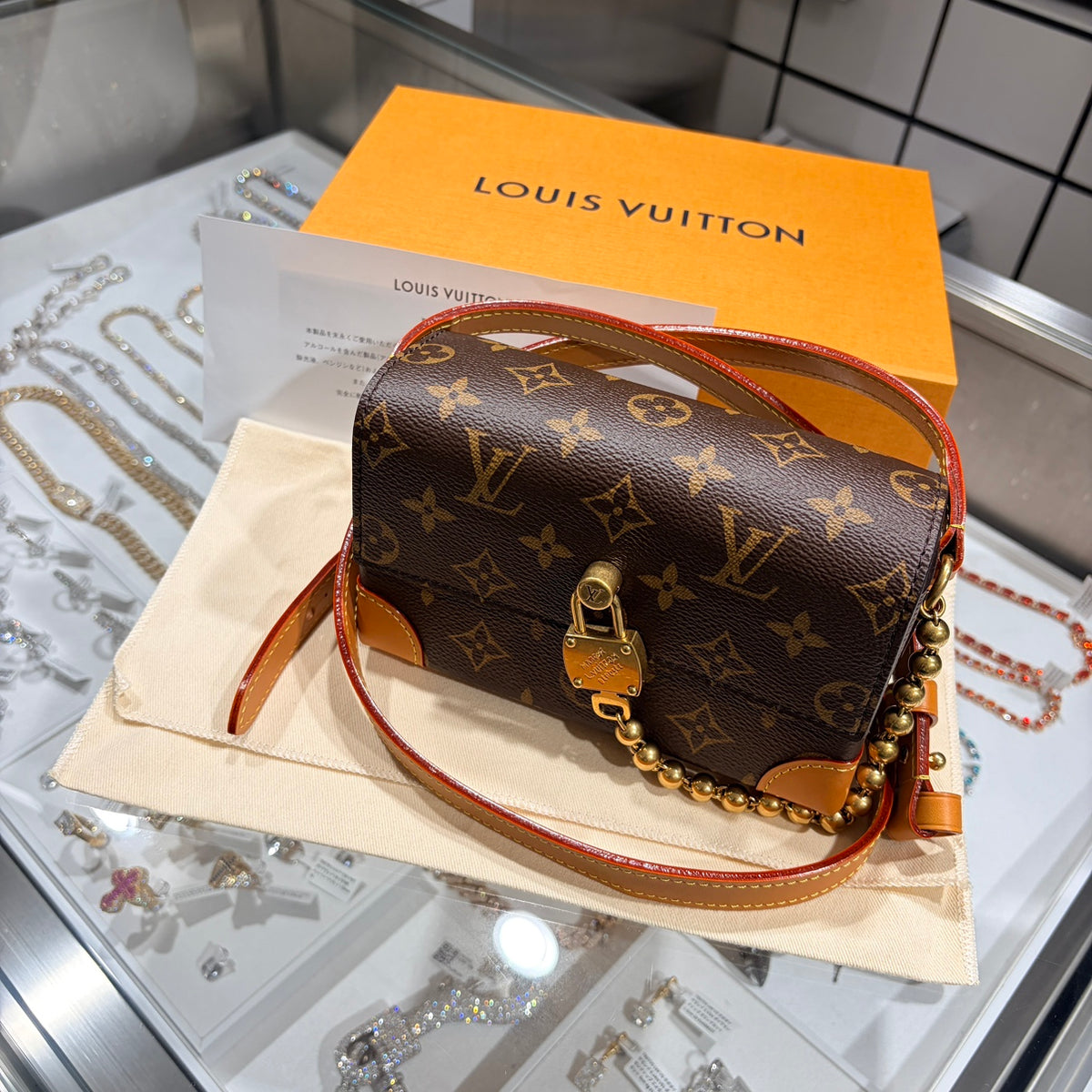 LOUIS VUITTON ルイヴィトン スティーマー・ウェアラブル ウォレット モノグラム・アーカイブ M14738