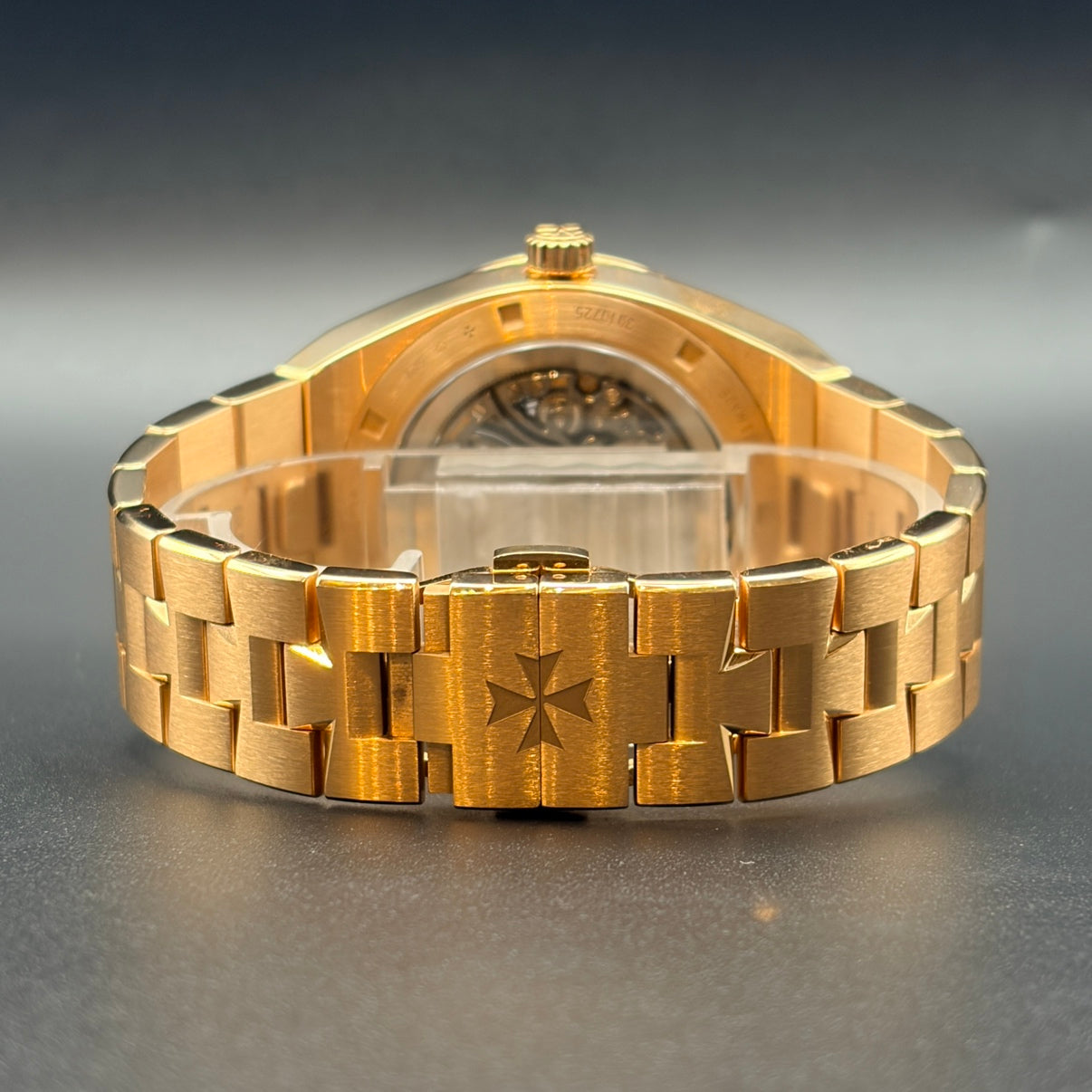 VACHERON CONSTANTIN ヴァシュロン・コンスタンタン オーヴァーシーズ トゥールビヨン・スケルトン 6000V/210R-B934