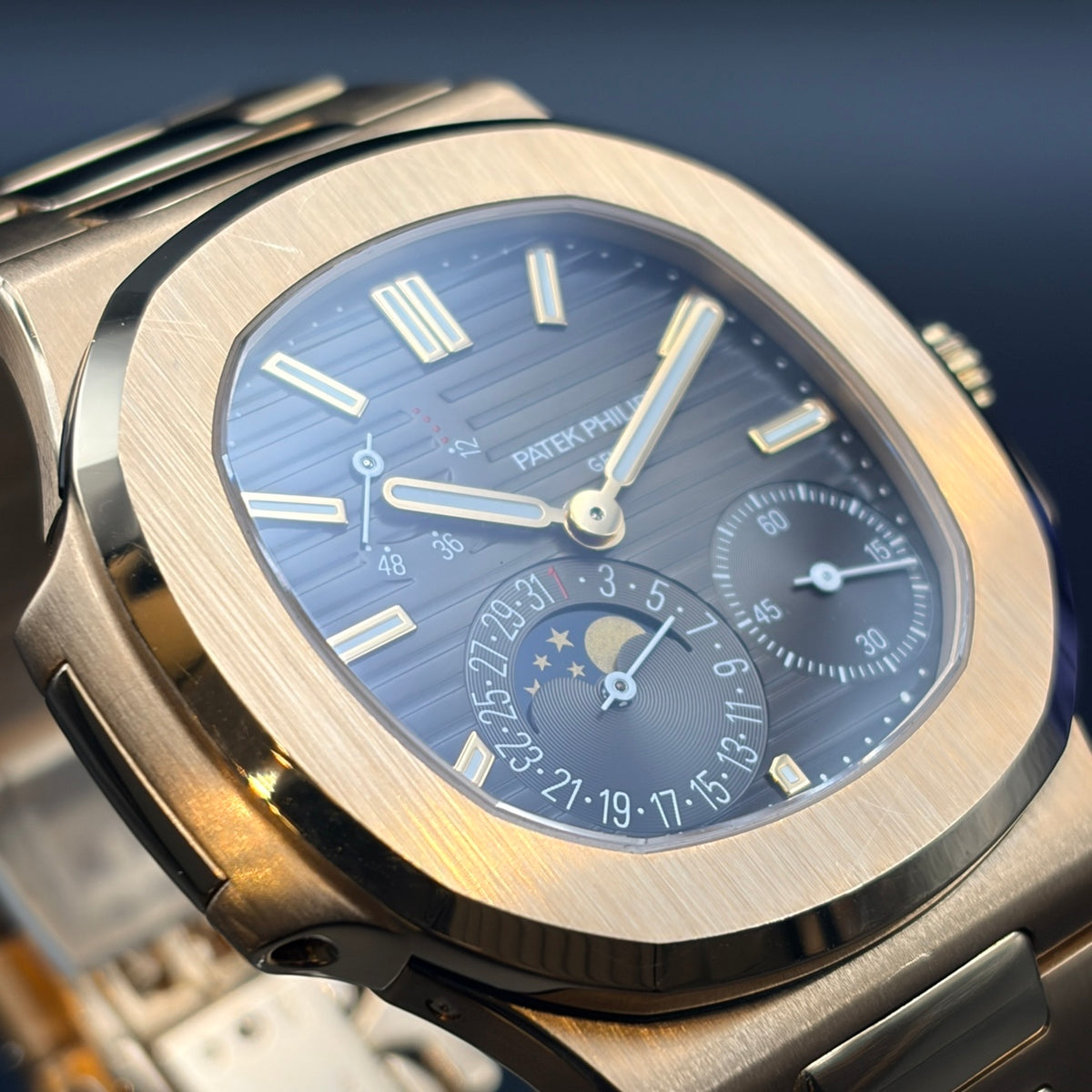 PATEK PHILIPPE パテック フィリップ ノーチラス 5712/1R-001