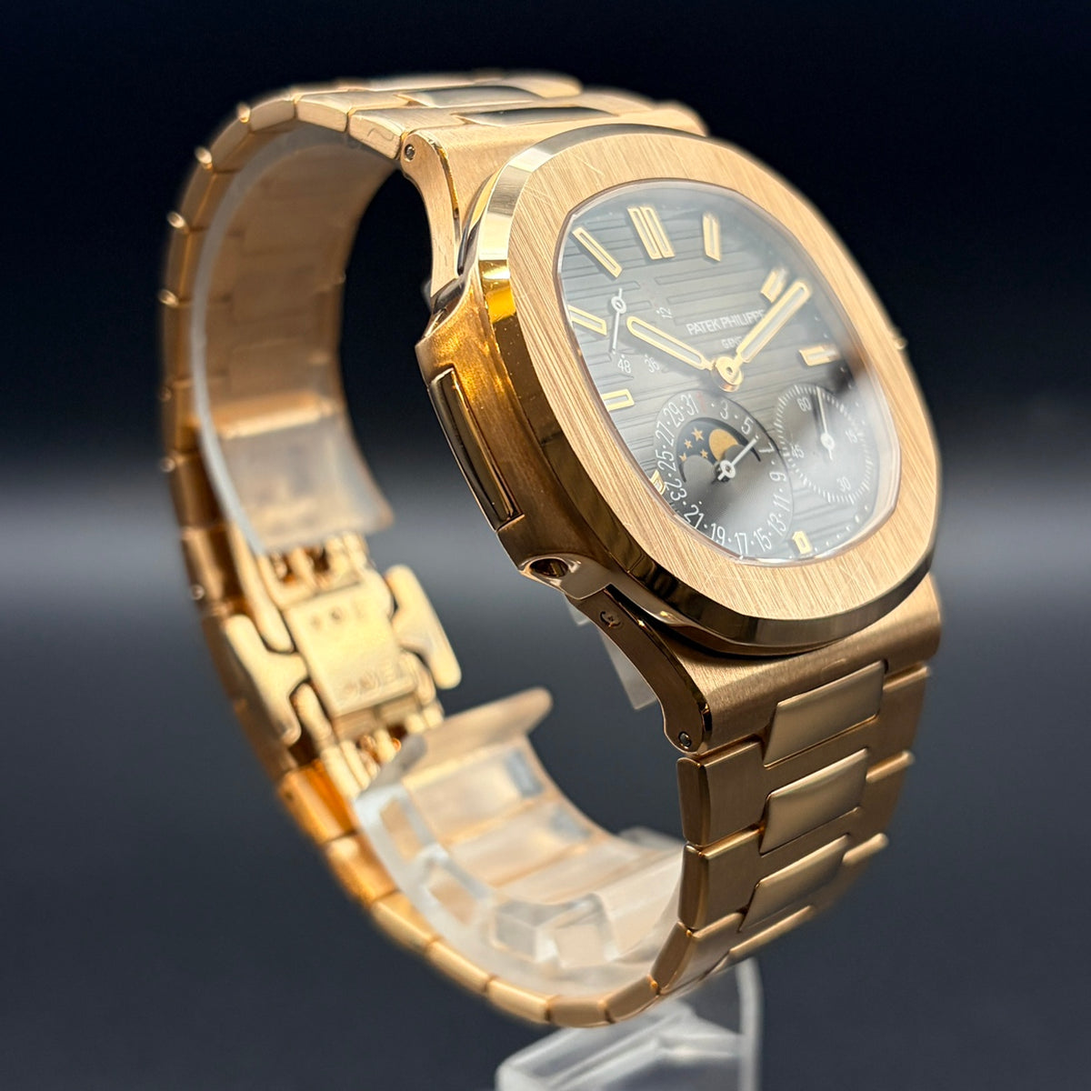 PATEK PHILIPPE パテック フィリップ ノーチラス 5712/1R-001