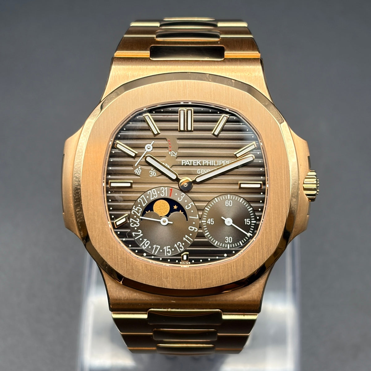 PATEK PHILIPPE パテックフィリップ ノーチラス 5712/1R-001