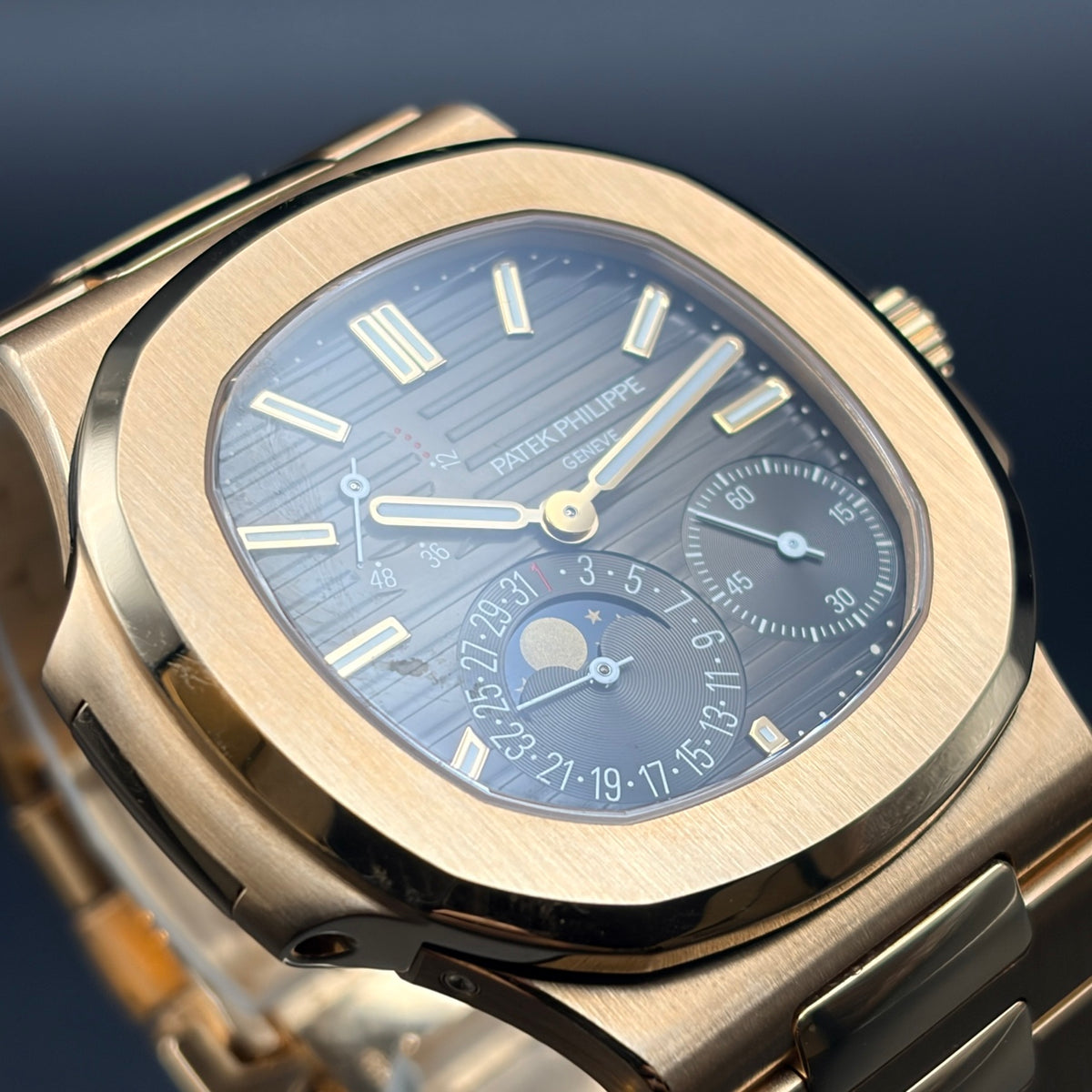 PATEK PHILIPPE パテックフィリップ ノーチラス 5712/1R-001
