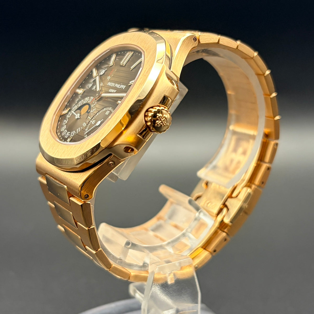 PATEK PHILIPPE パテックフィリップ ノーチラス 5712/1R-001