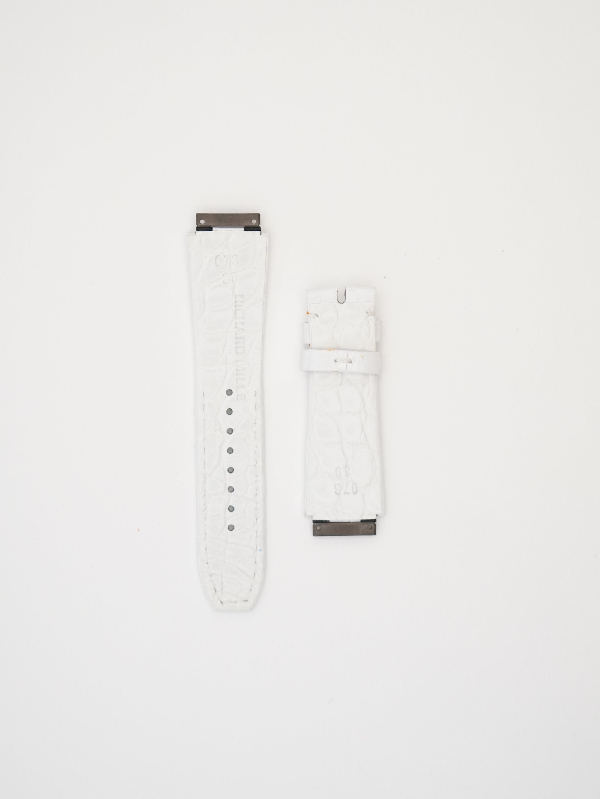 RM07 Alligator Watch Strap White - Size S